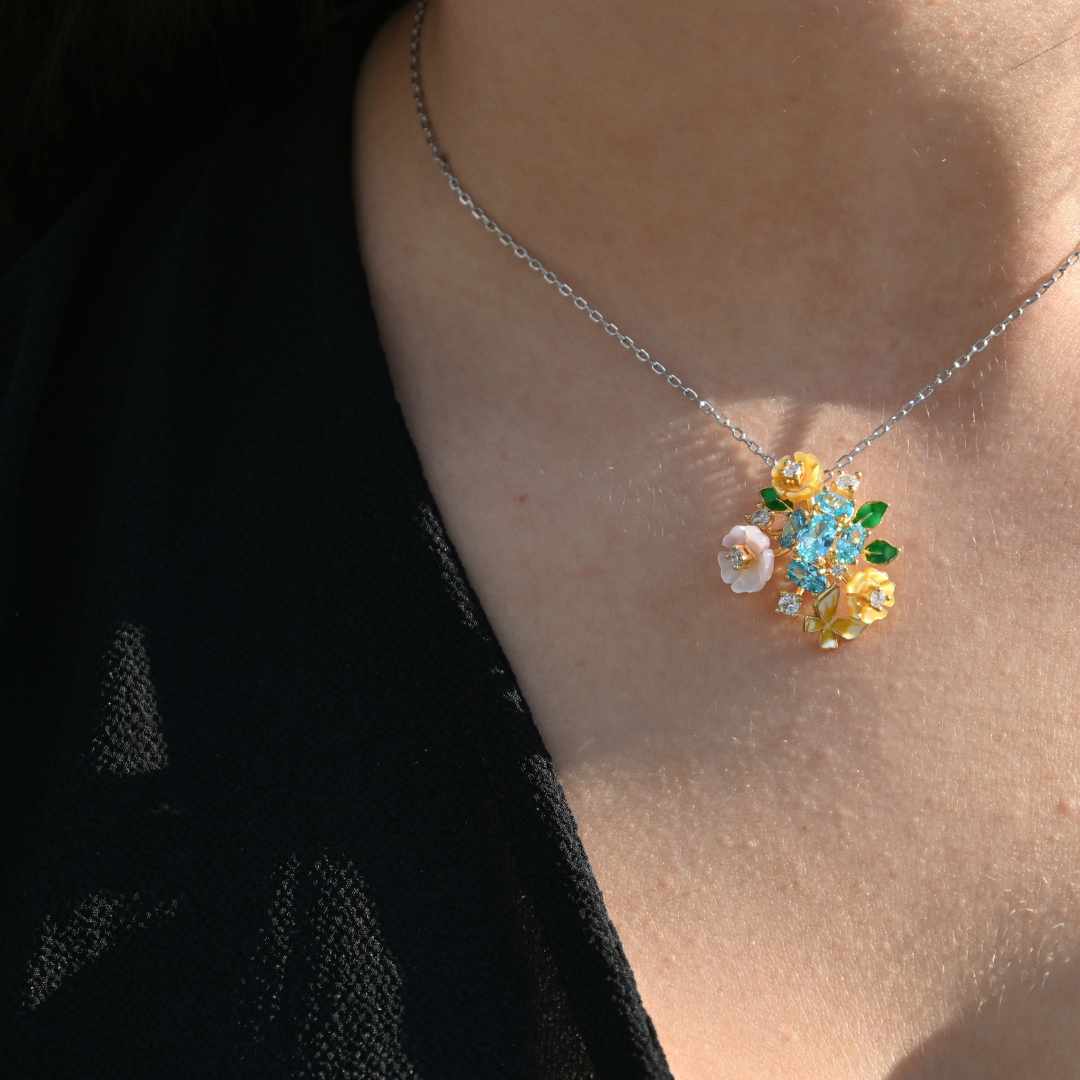 Full Bloom Necklace